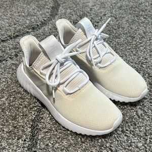 Adidas Cloudfoam Comfort